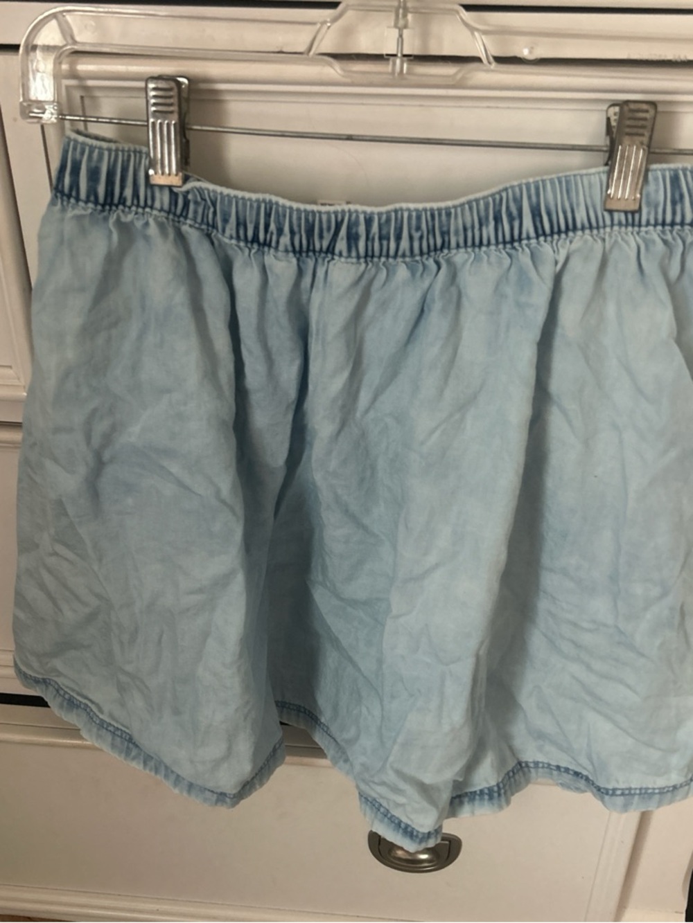 American Eagle Outfitters Light Blue High-Waist Elastic Shorts